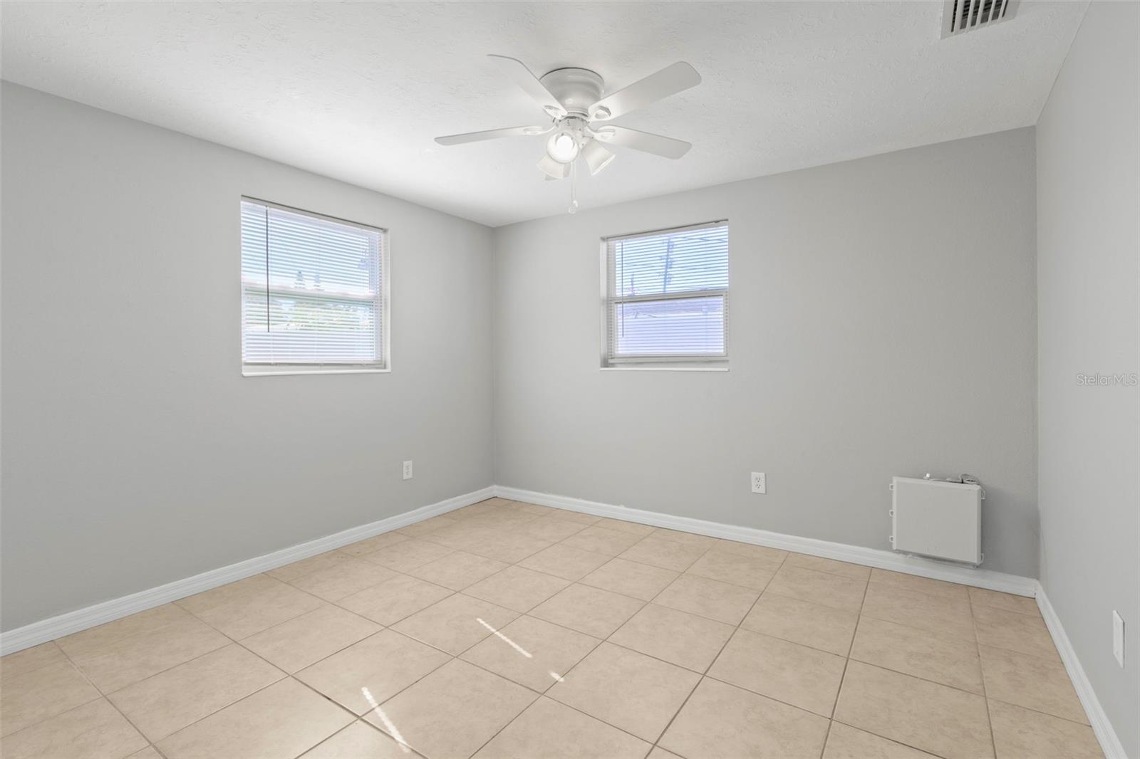 1508 DERRICK ST — photo 16