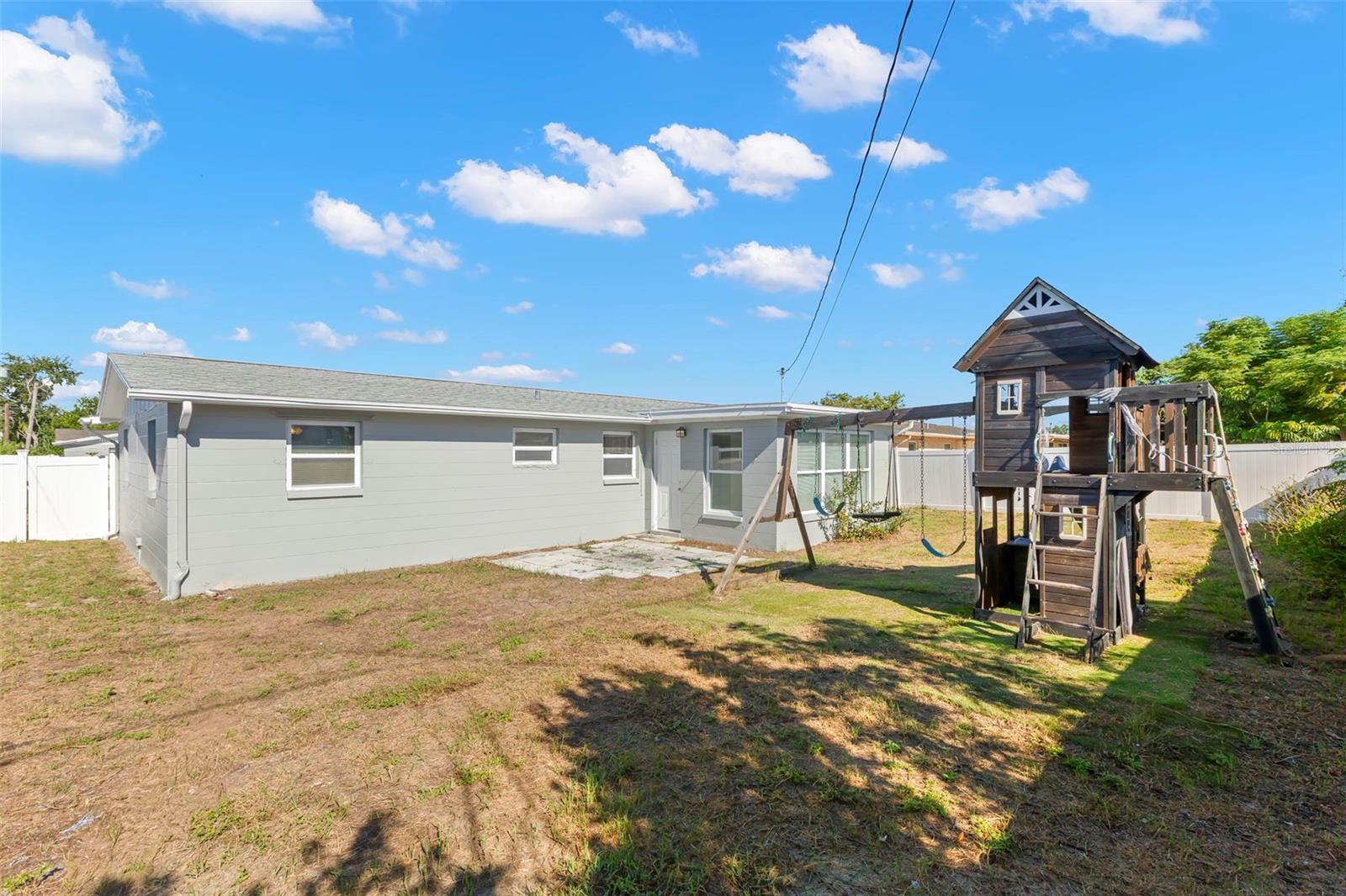 1508 DERRICK ST — photo 30