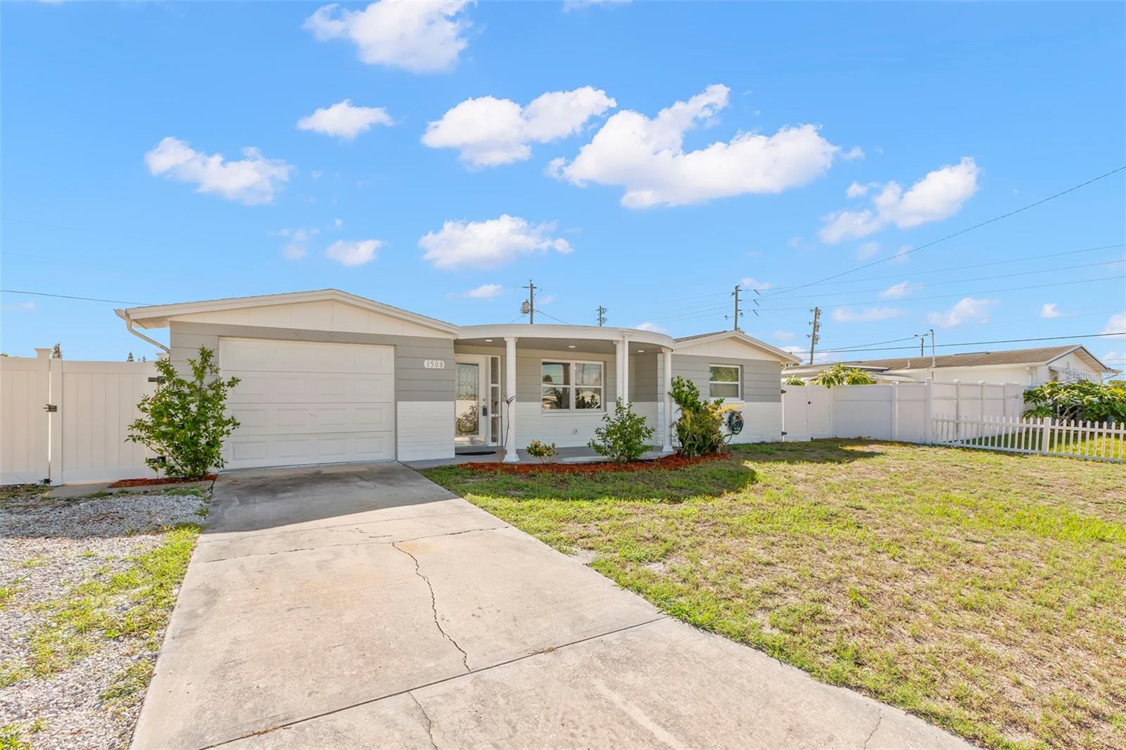 1508 DERRICK ST — photo 31