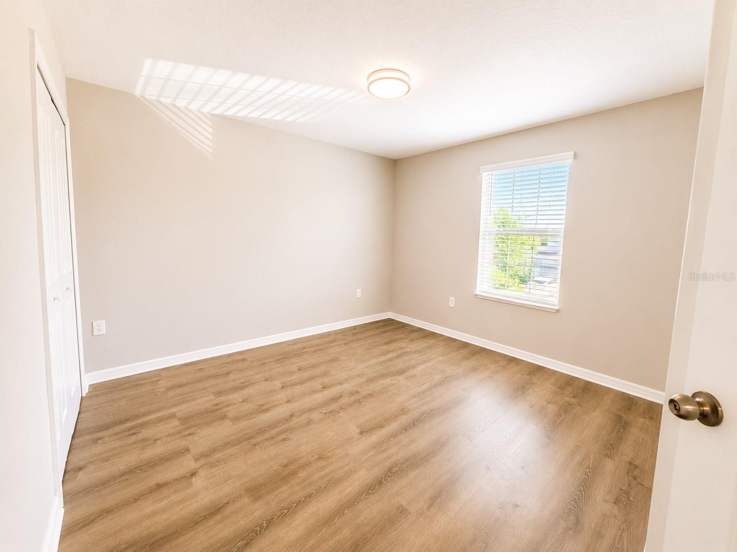 7422 EVENING PRIMROSE CT — photo 9