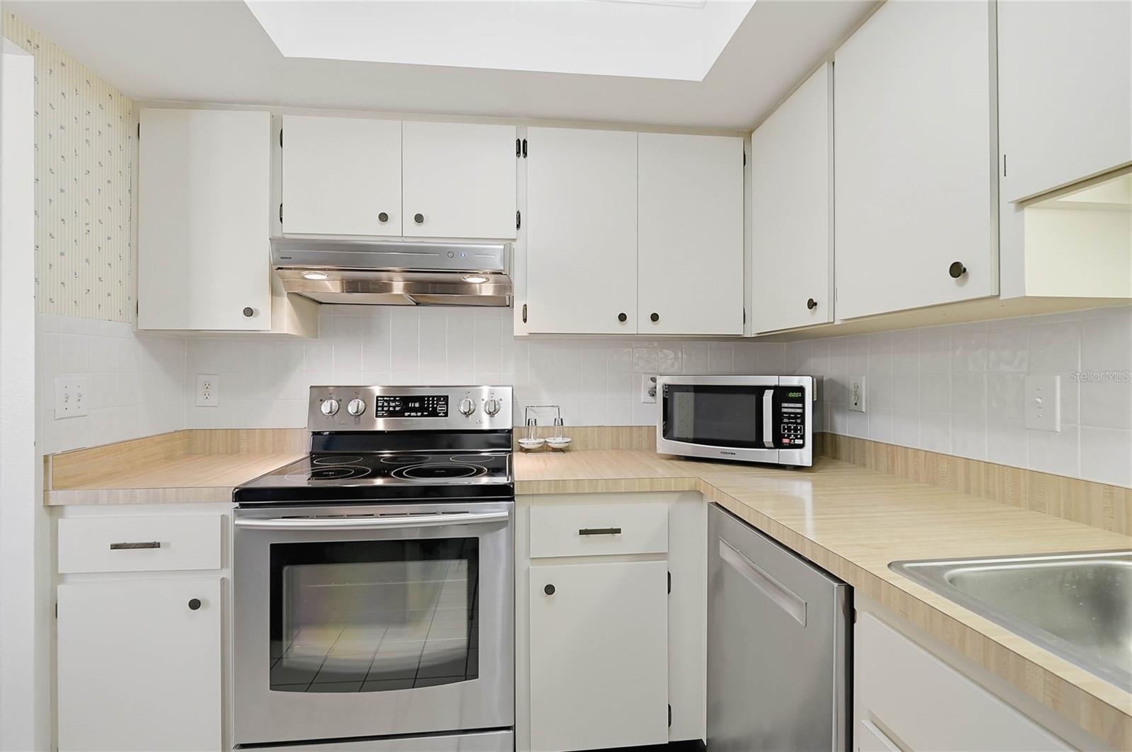 3189 GLEN ELYN BLVD #3 — photo 10