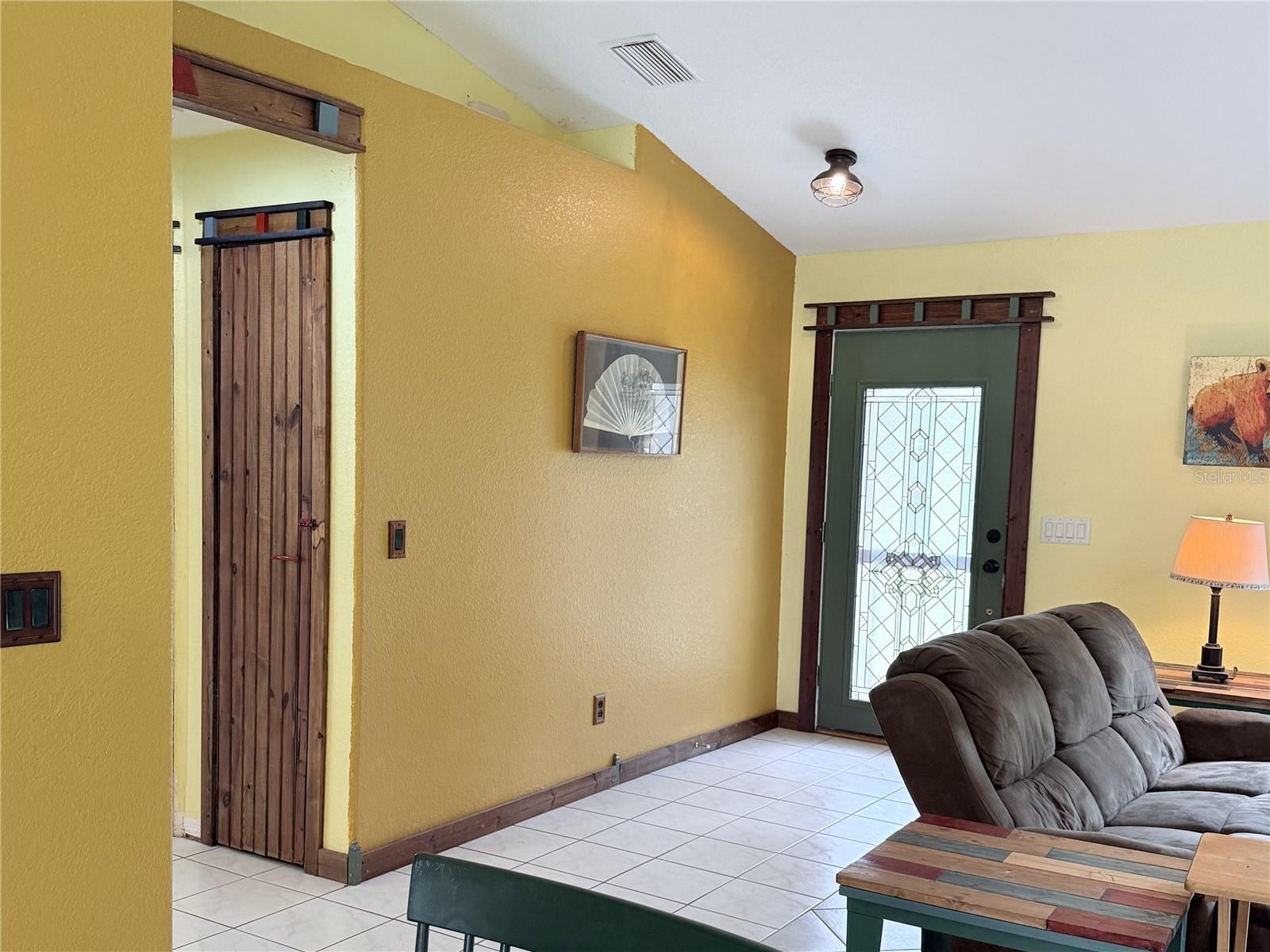 6345 BODMIN LN — photo 4
