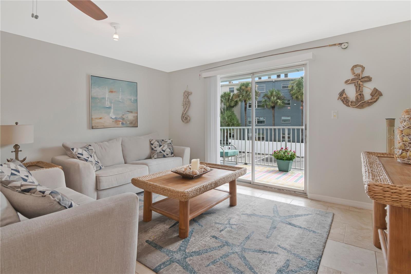 464 N PAULA DR #211 — photo 5