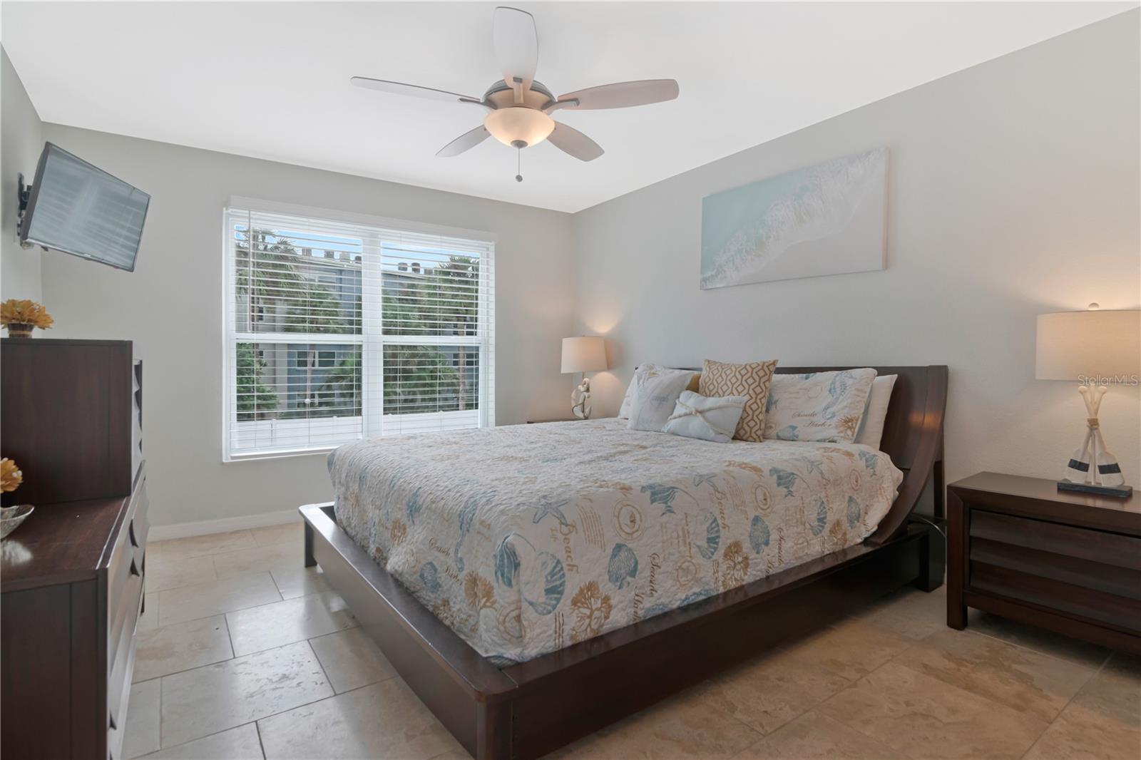 464 N PAULA DR #211 — photo 11