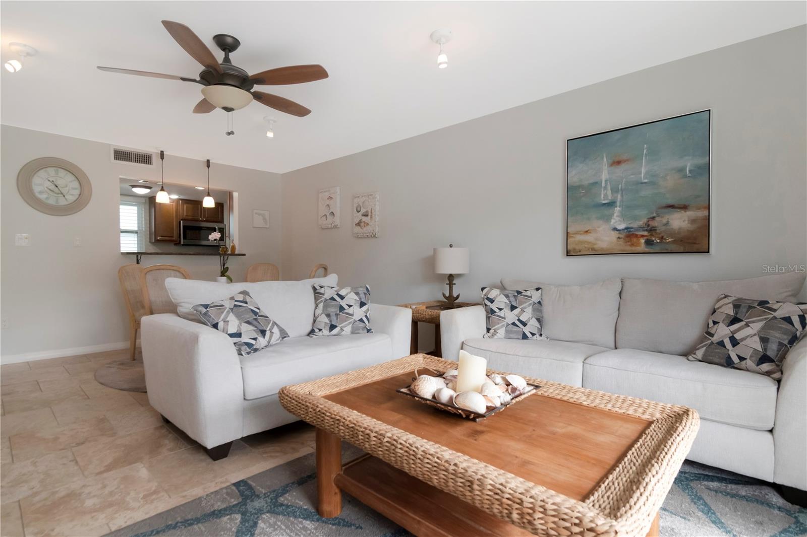 464 N PAULA DR #211 — photo 7