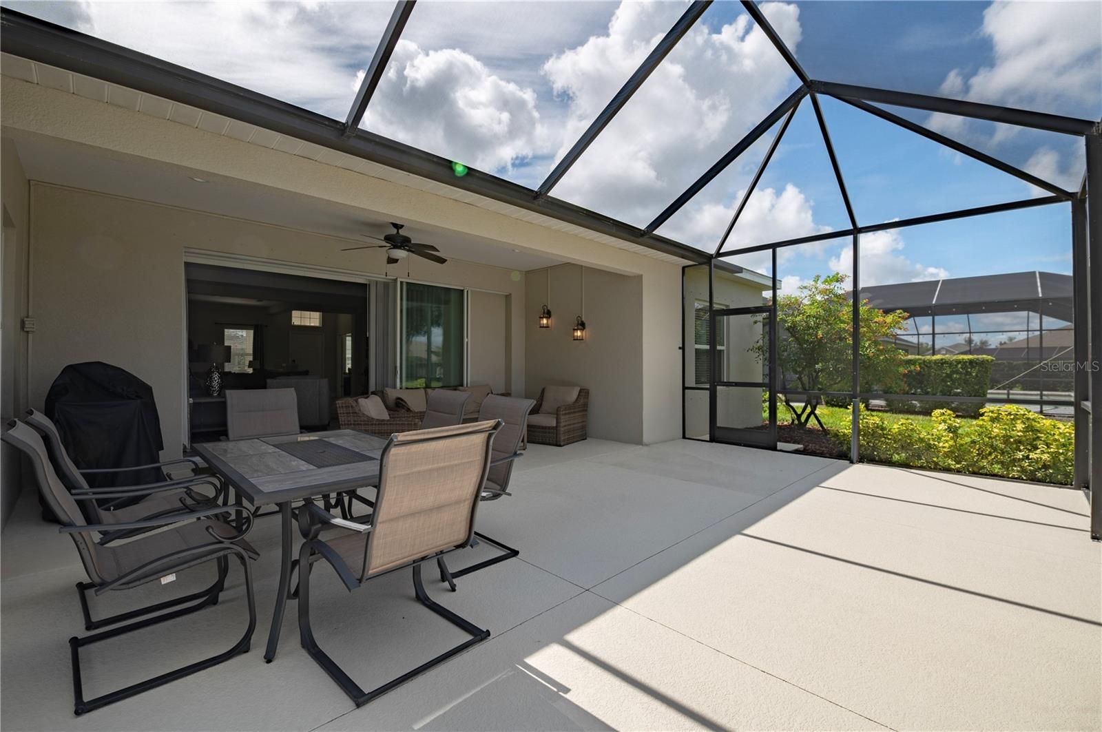 1117 THORNBURY DR — photo 33