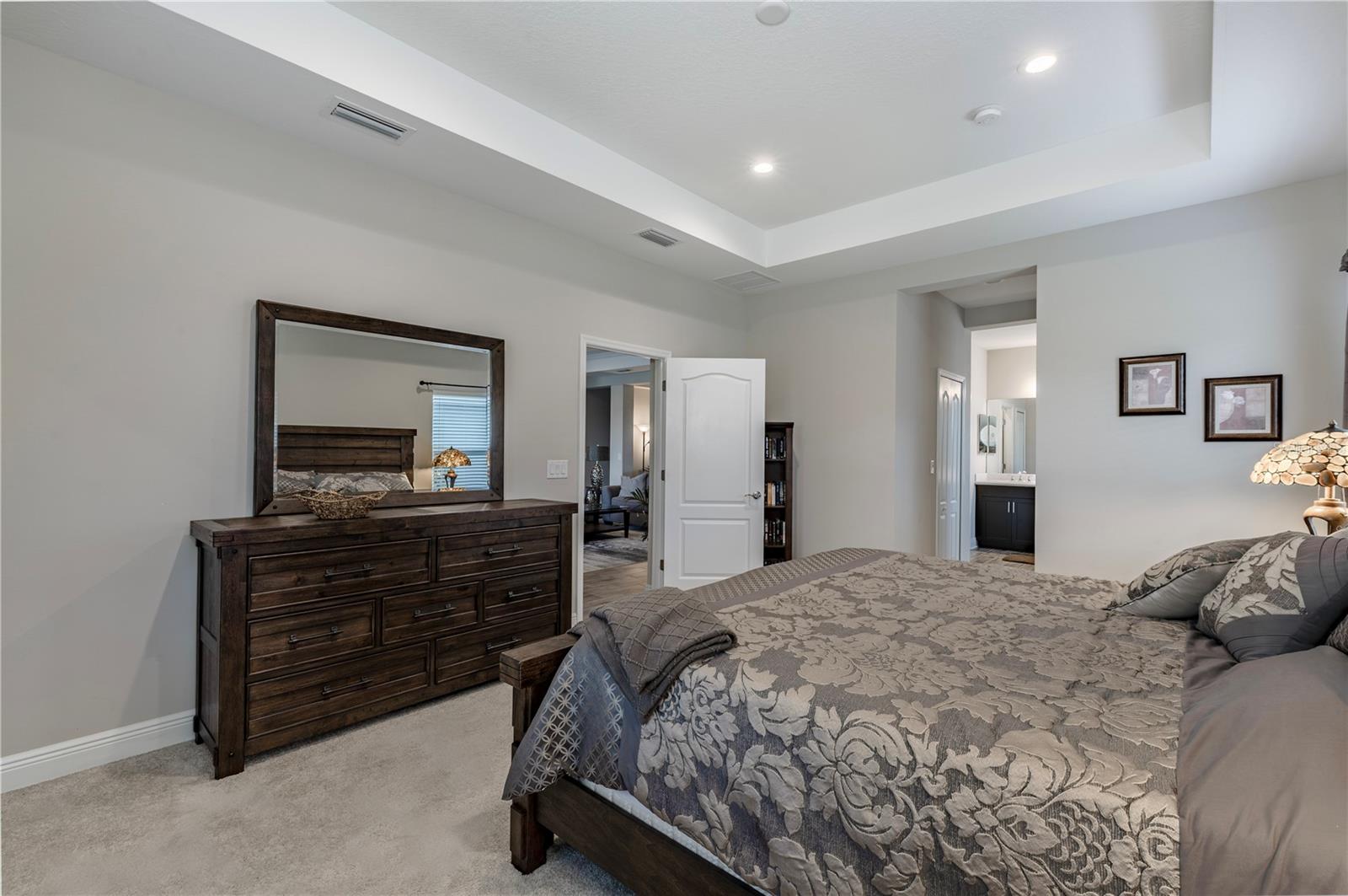 1117 THORNBURY DR — photo 24