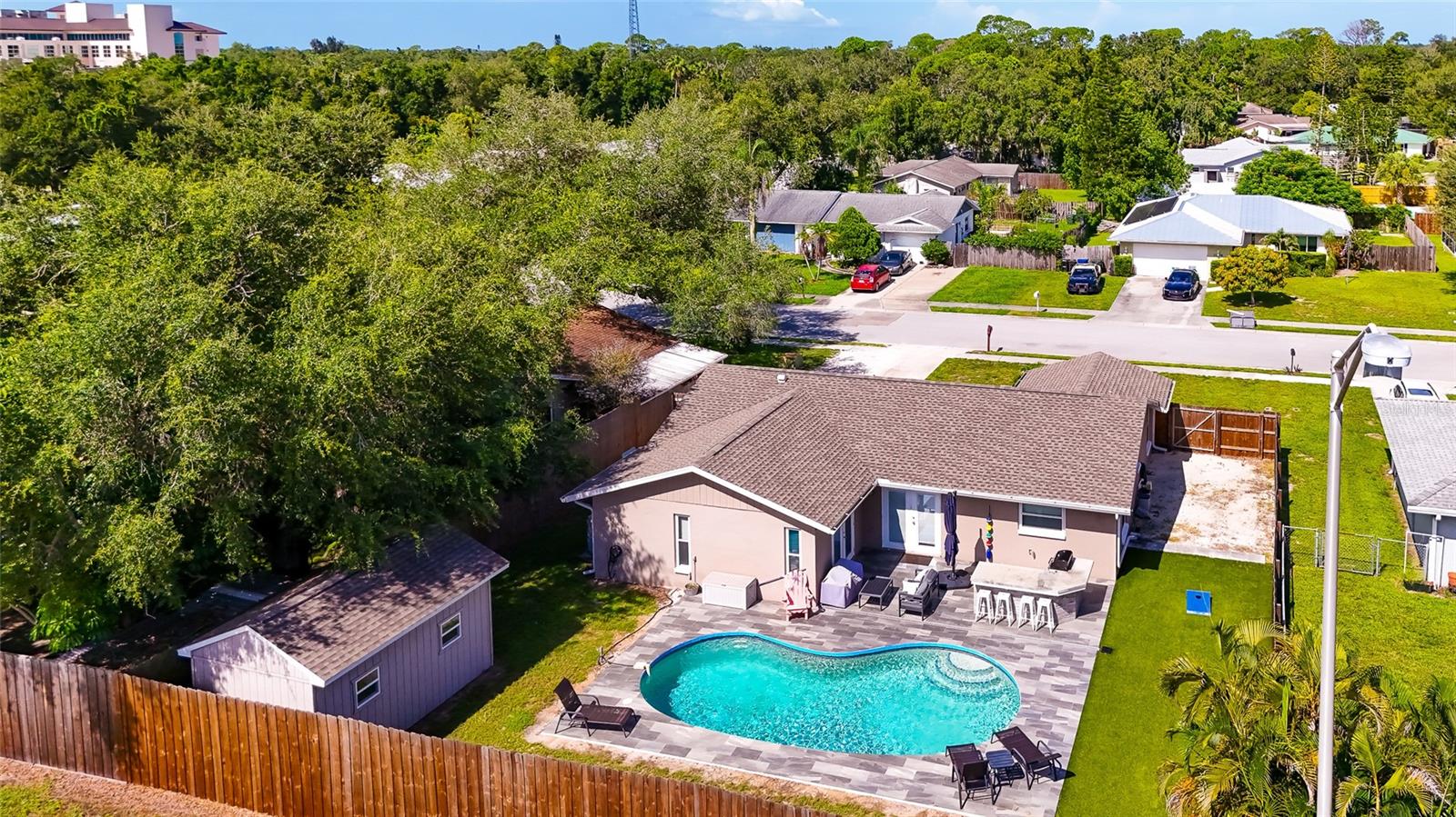 2861 INDIANWOOD DR — photo 26