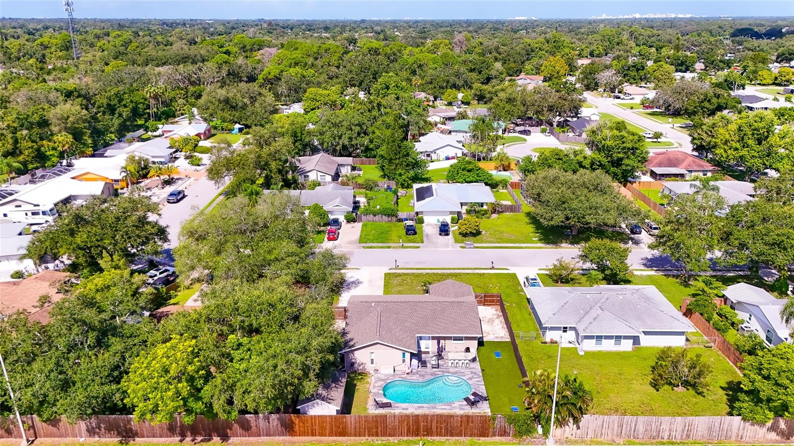 2861 INDIANWOOD DR — photo 27