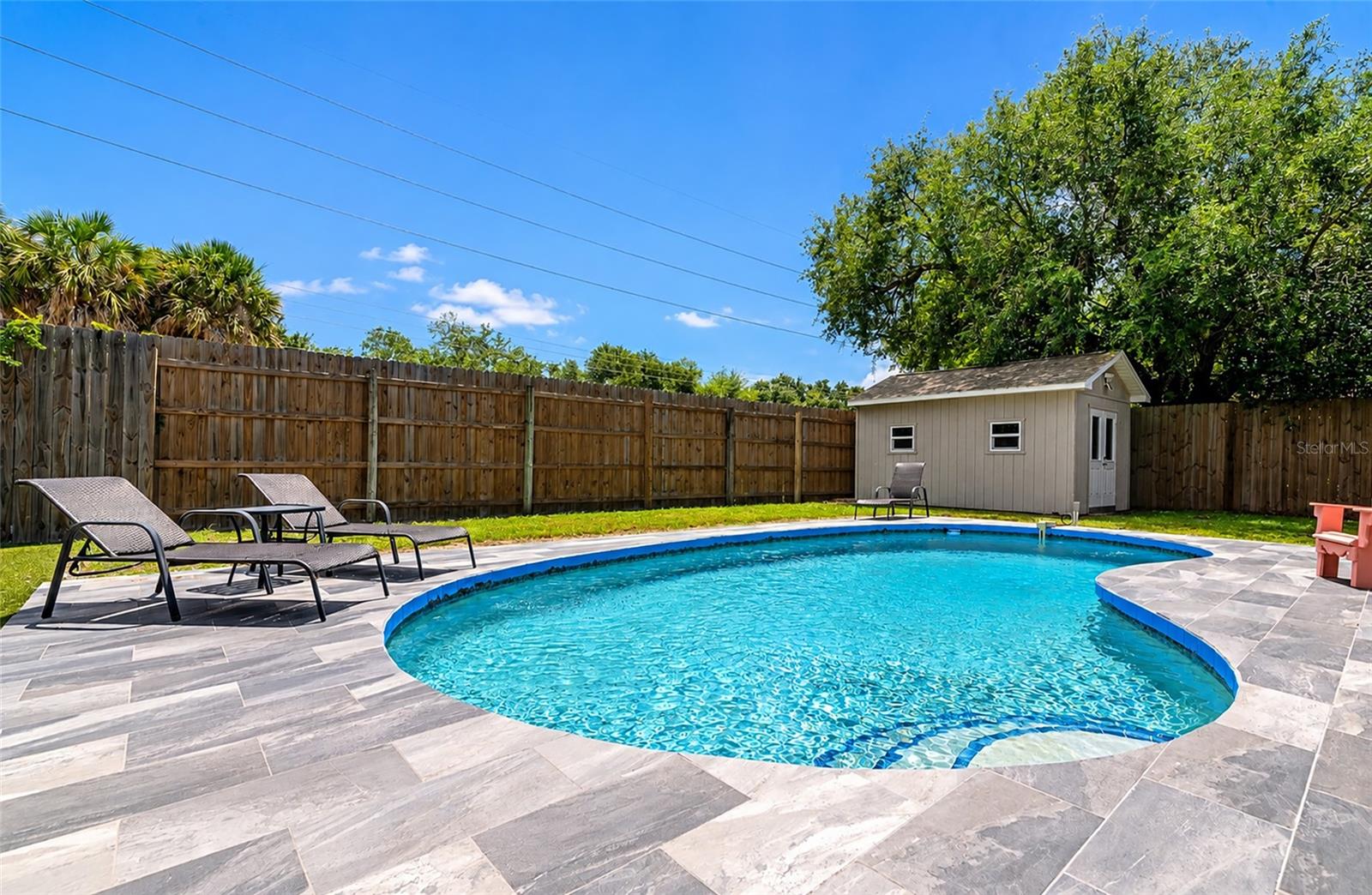 2861 INDIANWOOD DR — photo 2