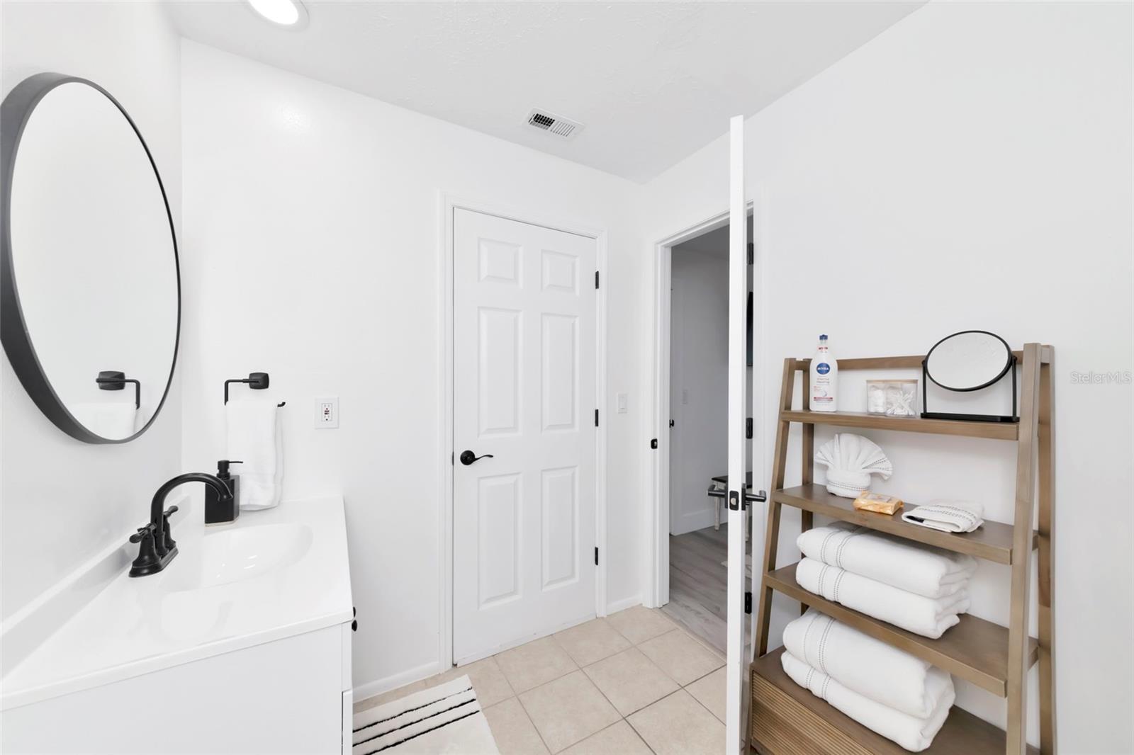 2861 INDIANWOOD DR — photo 16