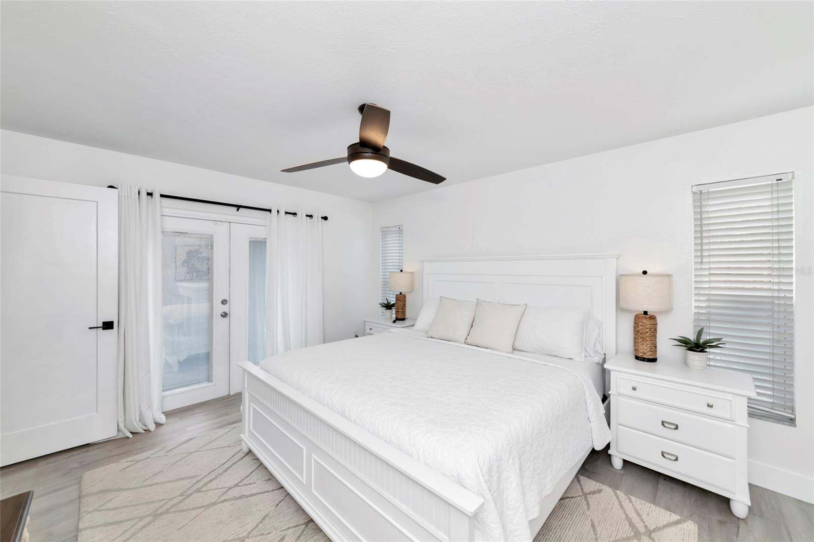 2861 INDIANWOOD DR — photo 14