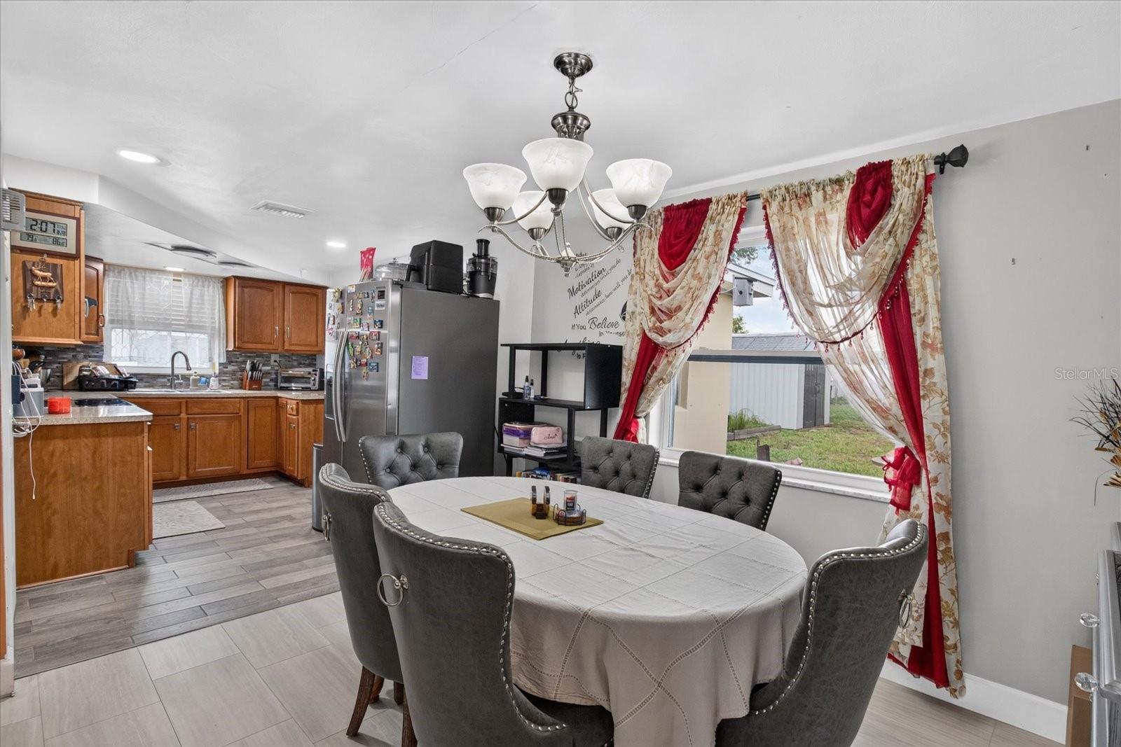 1031 CONOLEY LN — photo 17