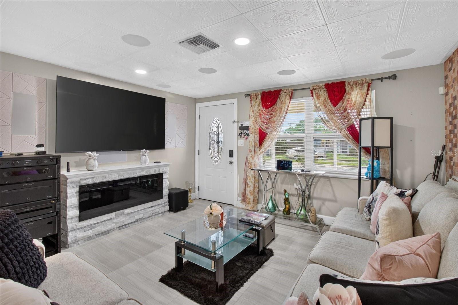 1031 CONOLEY LN — photo 15