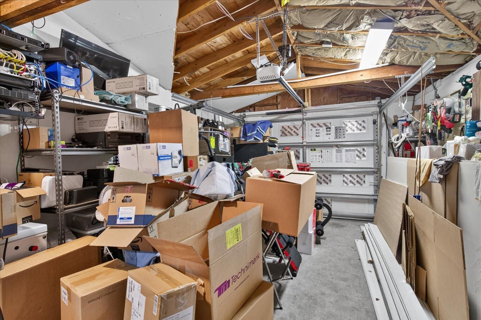 1031 CONOLEY LN — photo 49
