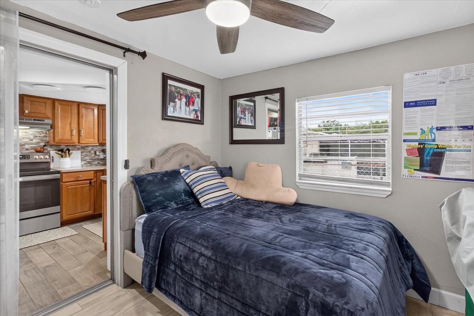 1031 CONOLEY LN — photo 44