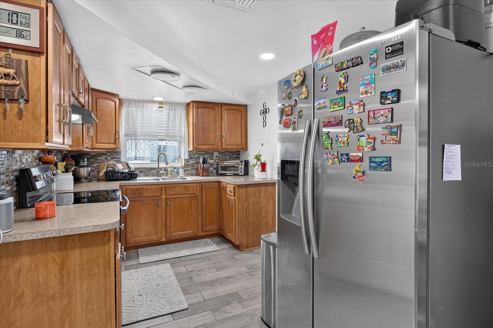 1031 CONOLEY LN — photo 22