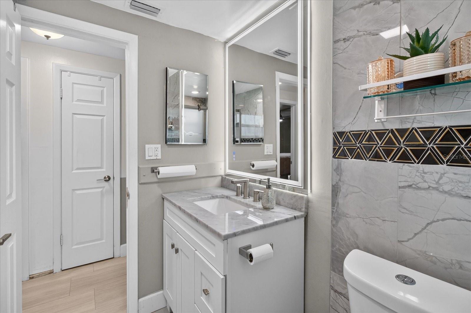 1031 CONOLEY LN — photo 32
