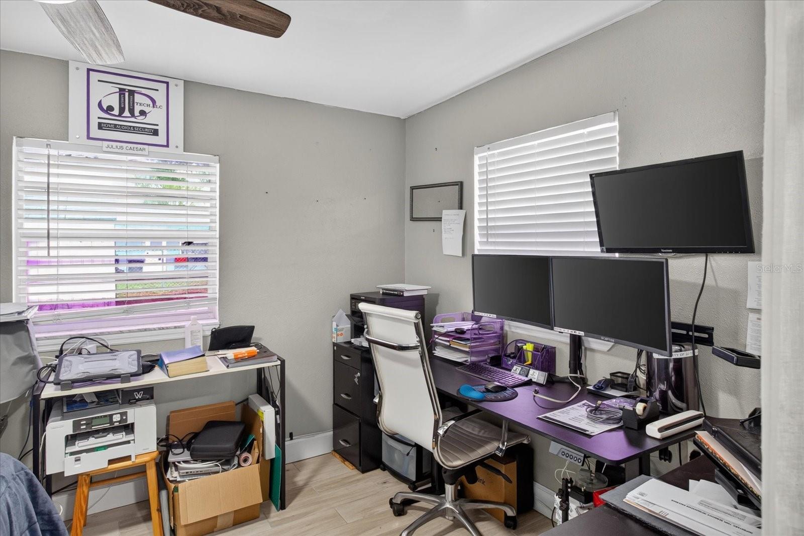 1031 CONOLEY LN — photo 41