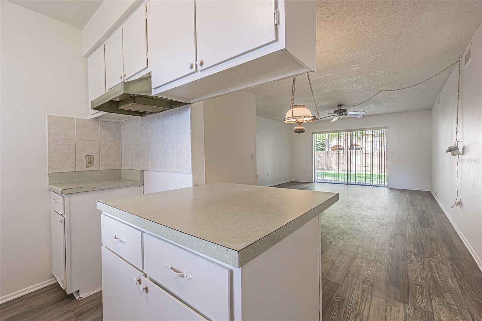 4215 EAST BAY DR #1105B — photo 20