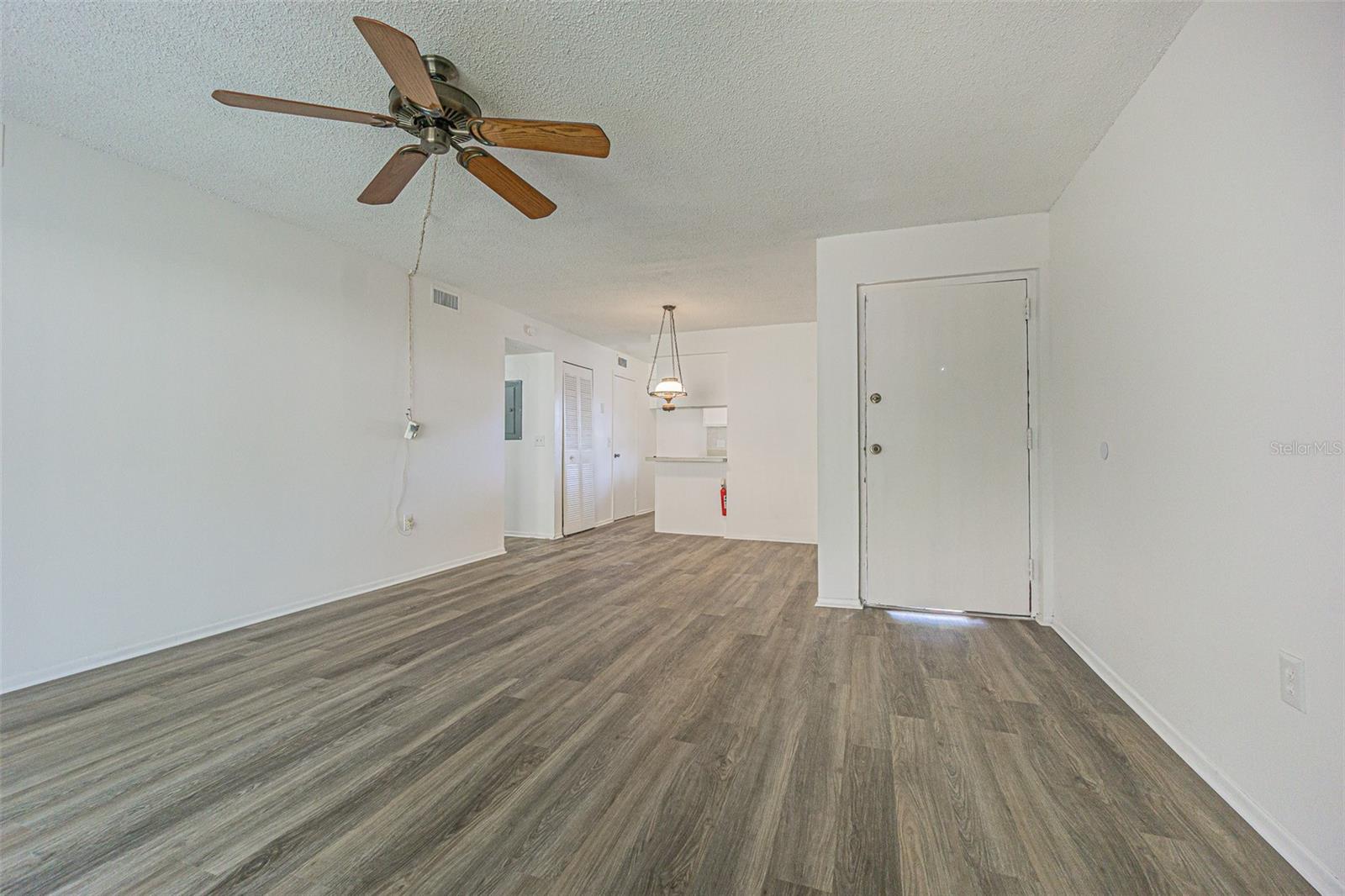 4215 EAST BAY DR #1105B — photo 7