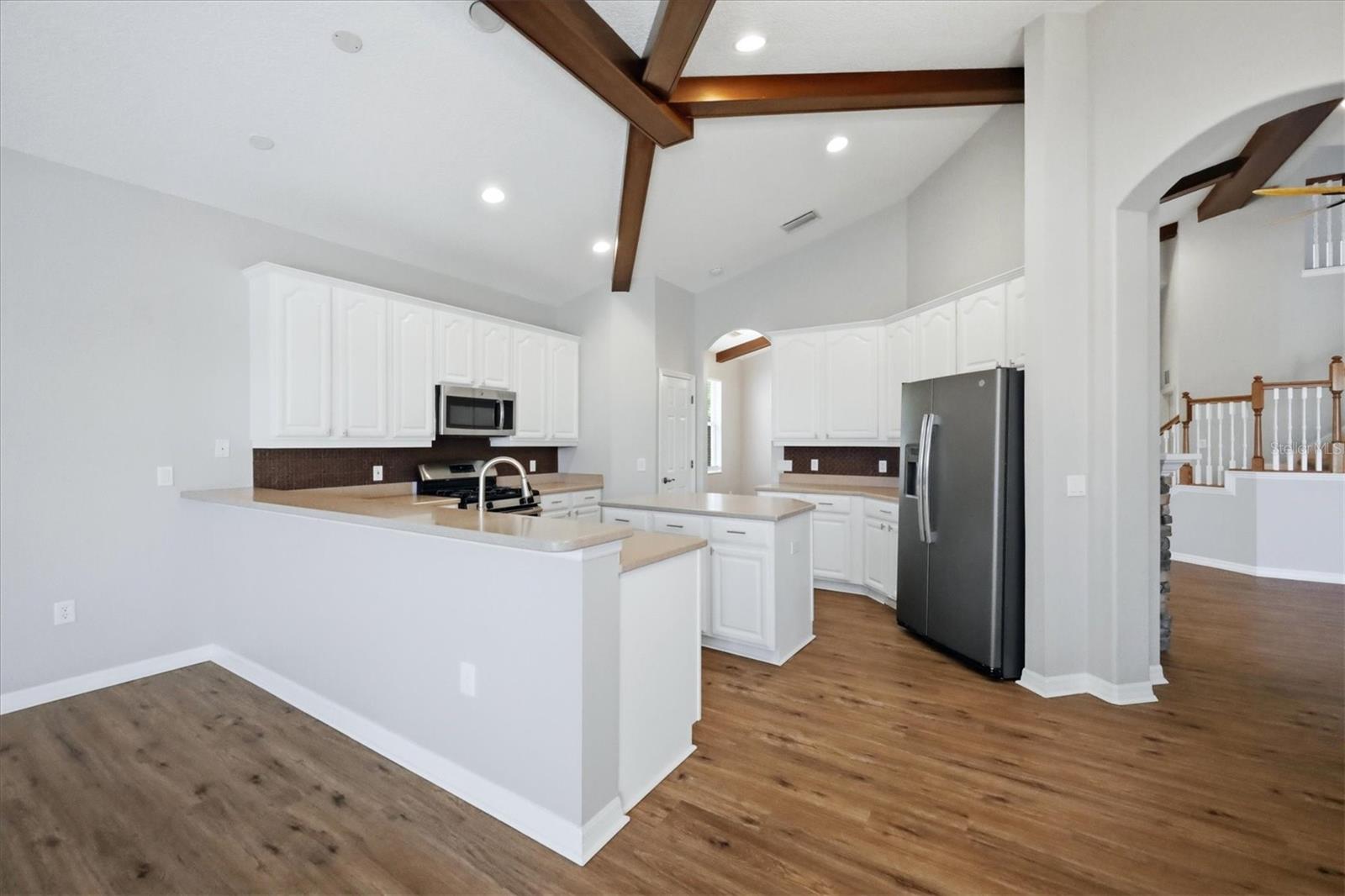 310 SALVIA CT — photo 10