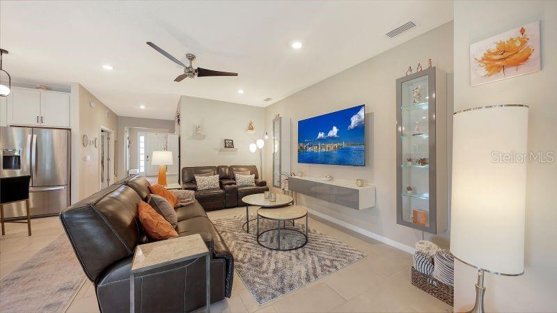 2108 MIDNIGHT PEARL DR — photo 9