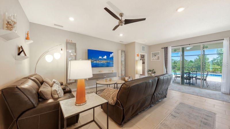 2108 MIDNIGHT PEARL DR — photo 8