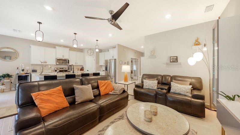 2108 MIDNIGHT PEARL DR — photo 10