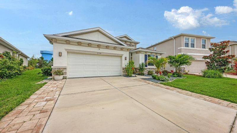 2108 MIDNIGHT PEARL DR — photo 2