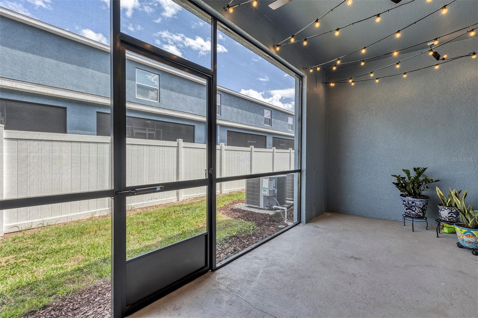 4015 BLUE BANKS LN — photo 24