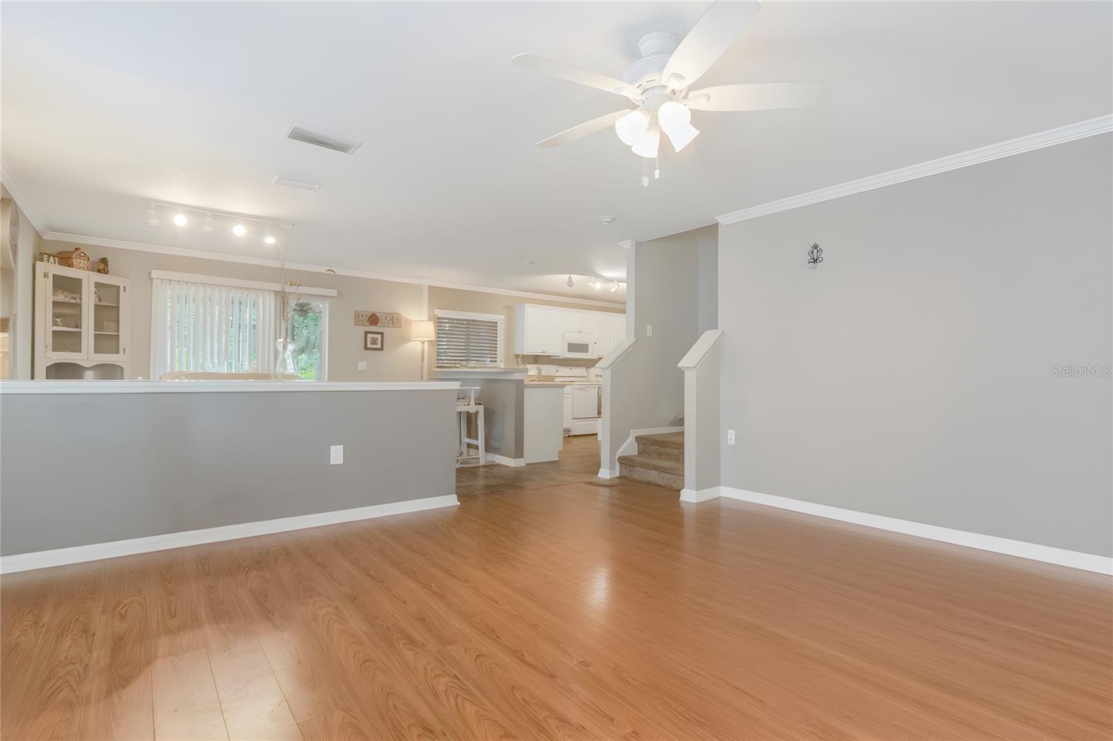 19604 TIMBERBLUFF DR — photo 37