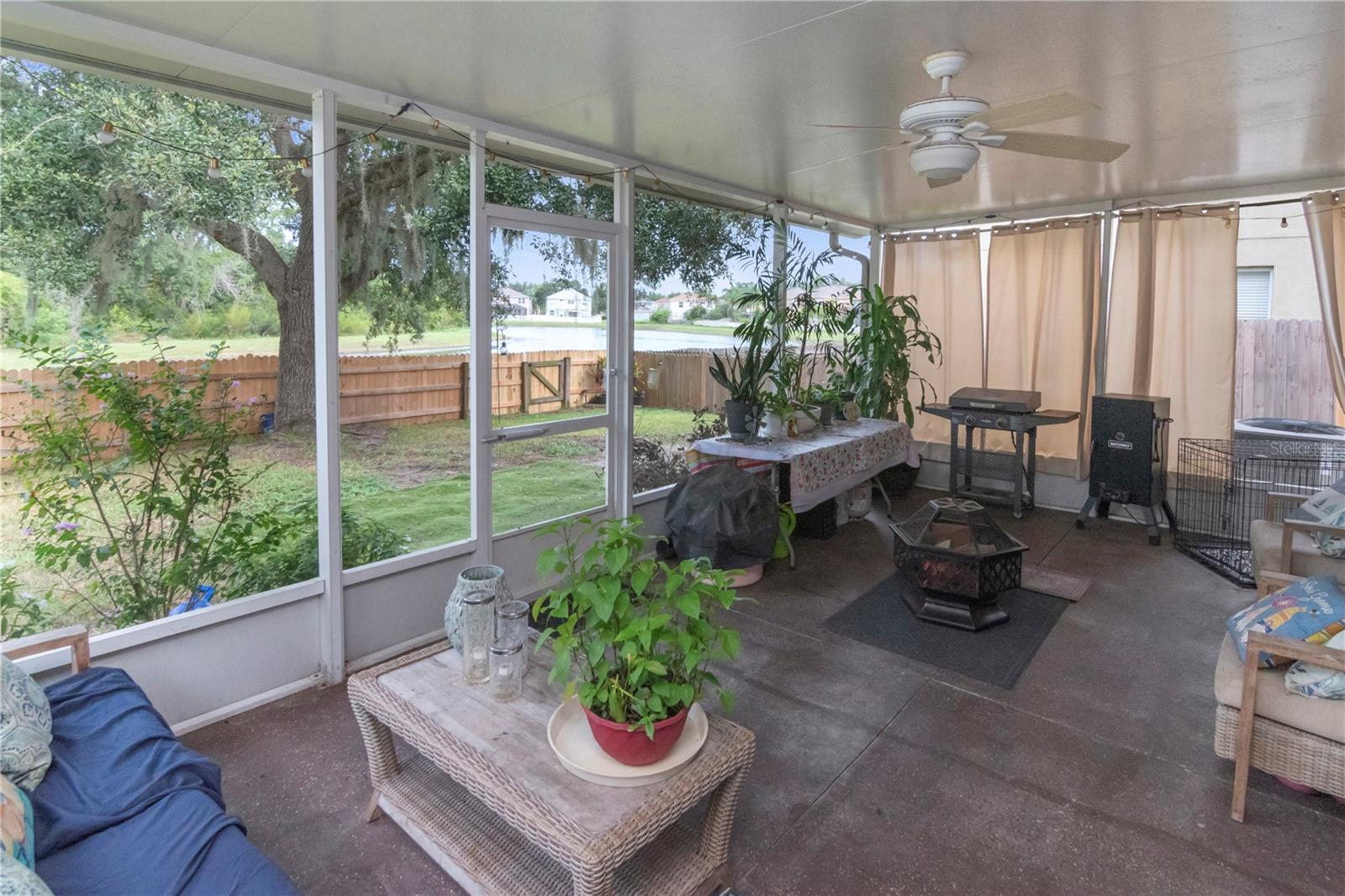 19604 TIMBERBLUFF DR — photo 25