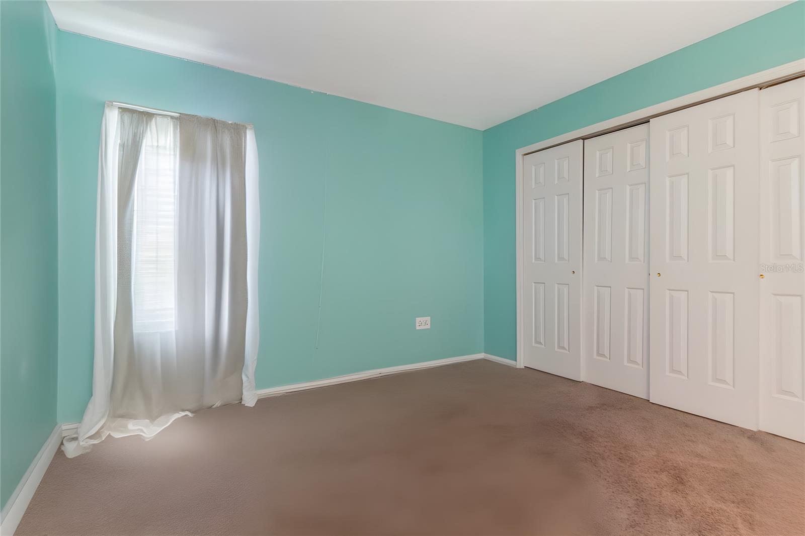 19604 TIMBERBLUFF DR — photo 43