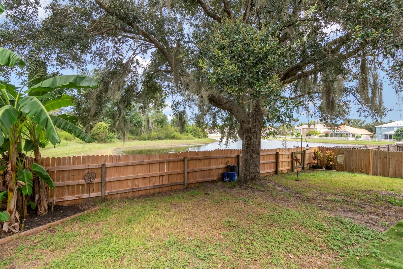 19604 TIMBERBLUFF DR — photo 27