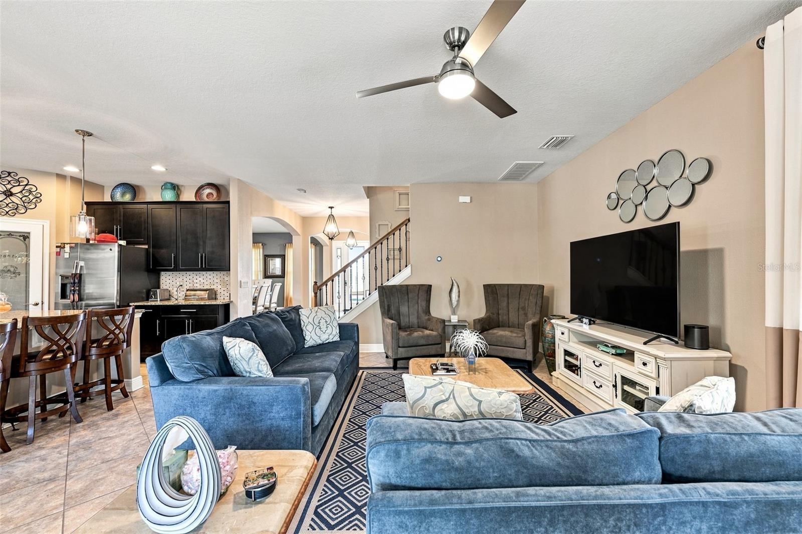 11156 SPRING POINT CIR — photo 9