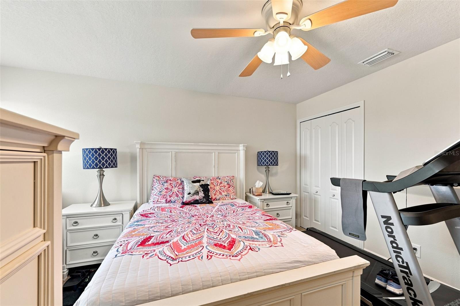 11156 SPRING POINT CIR — photo 32