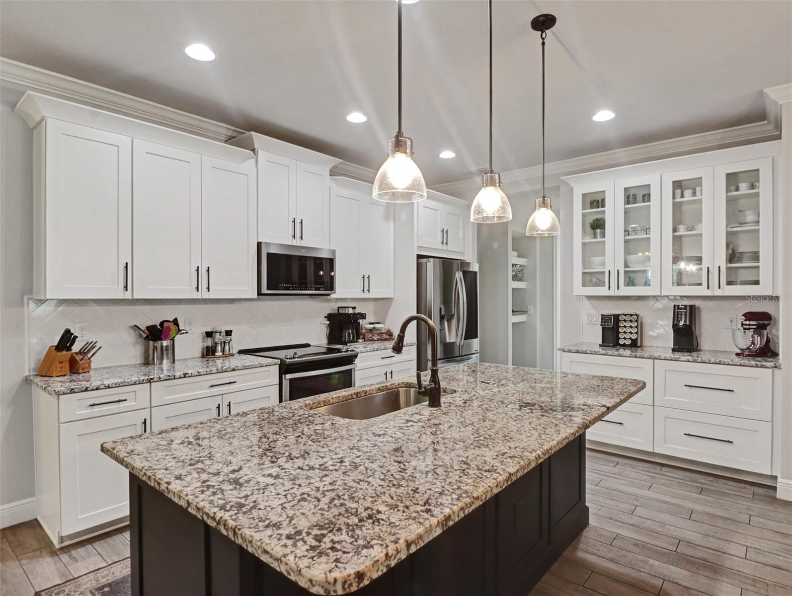 2505 EARLY DAWN CT — photo 6