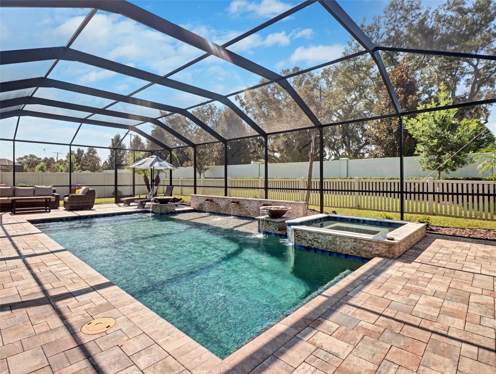 2505 EARLY DAWN CT — photo 32