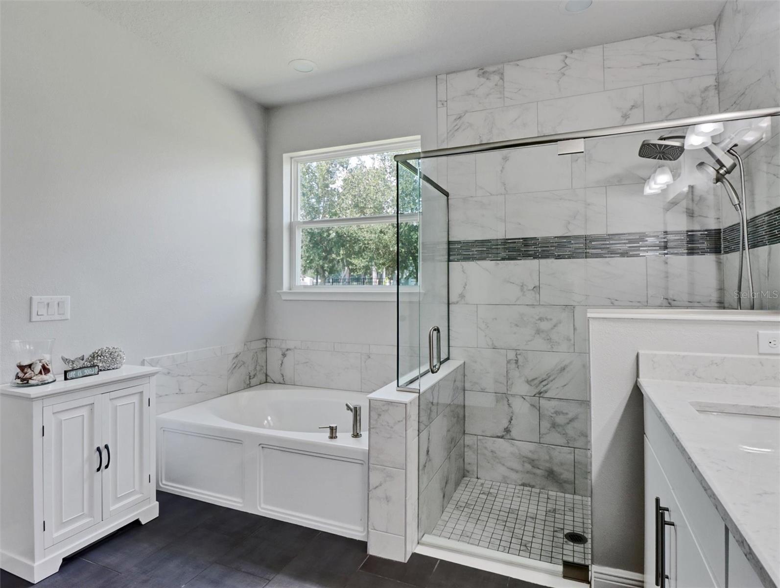2505 EARLY DAWN CT — photo 27