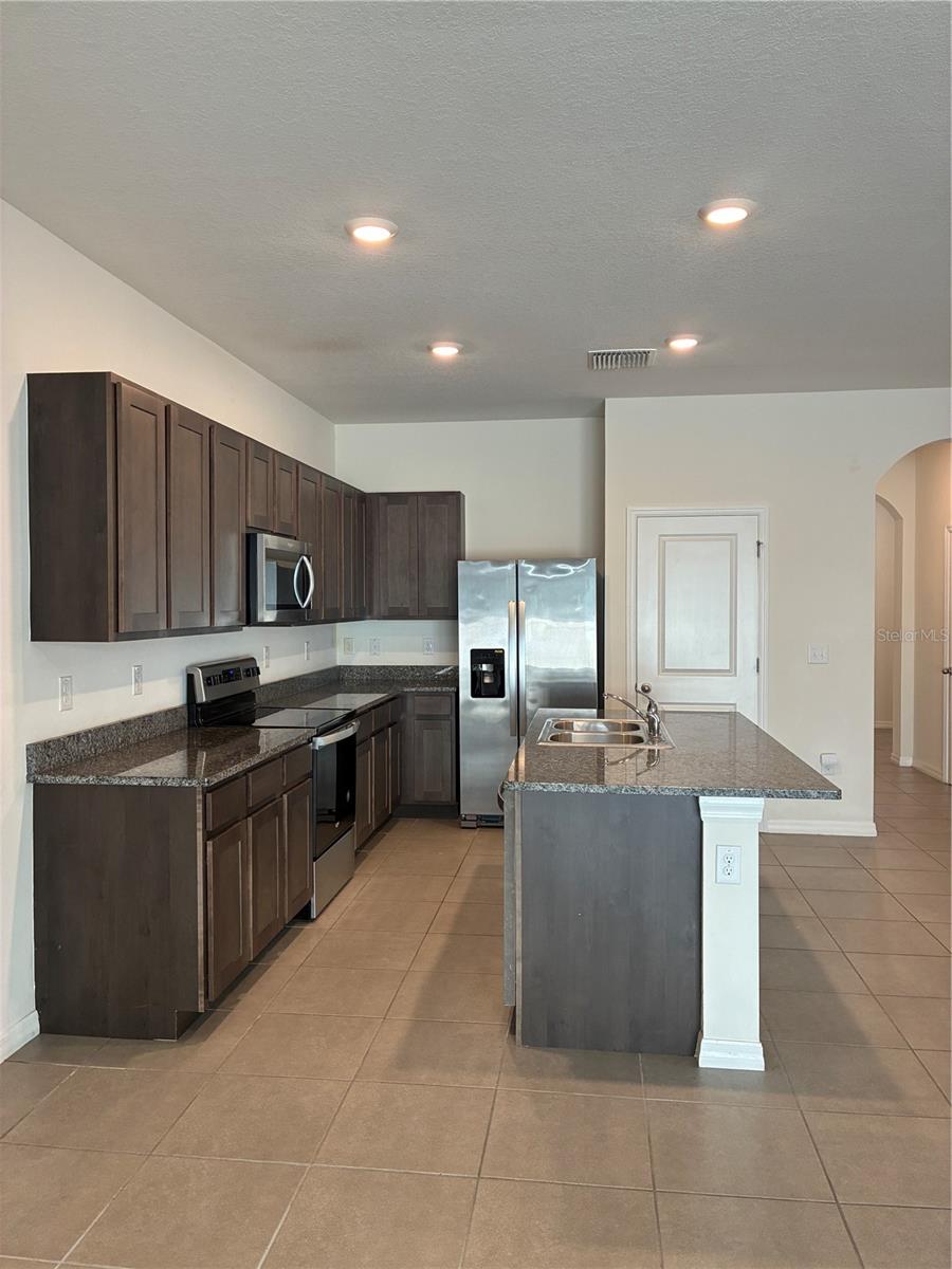 2913 BELUGA BAY DR — photo 7