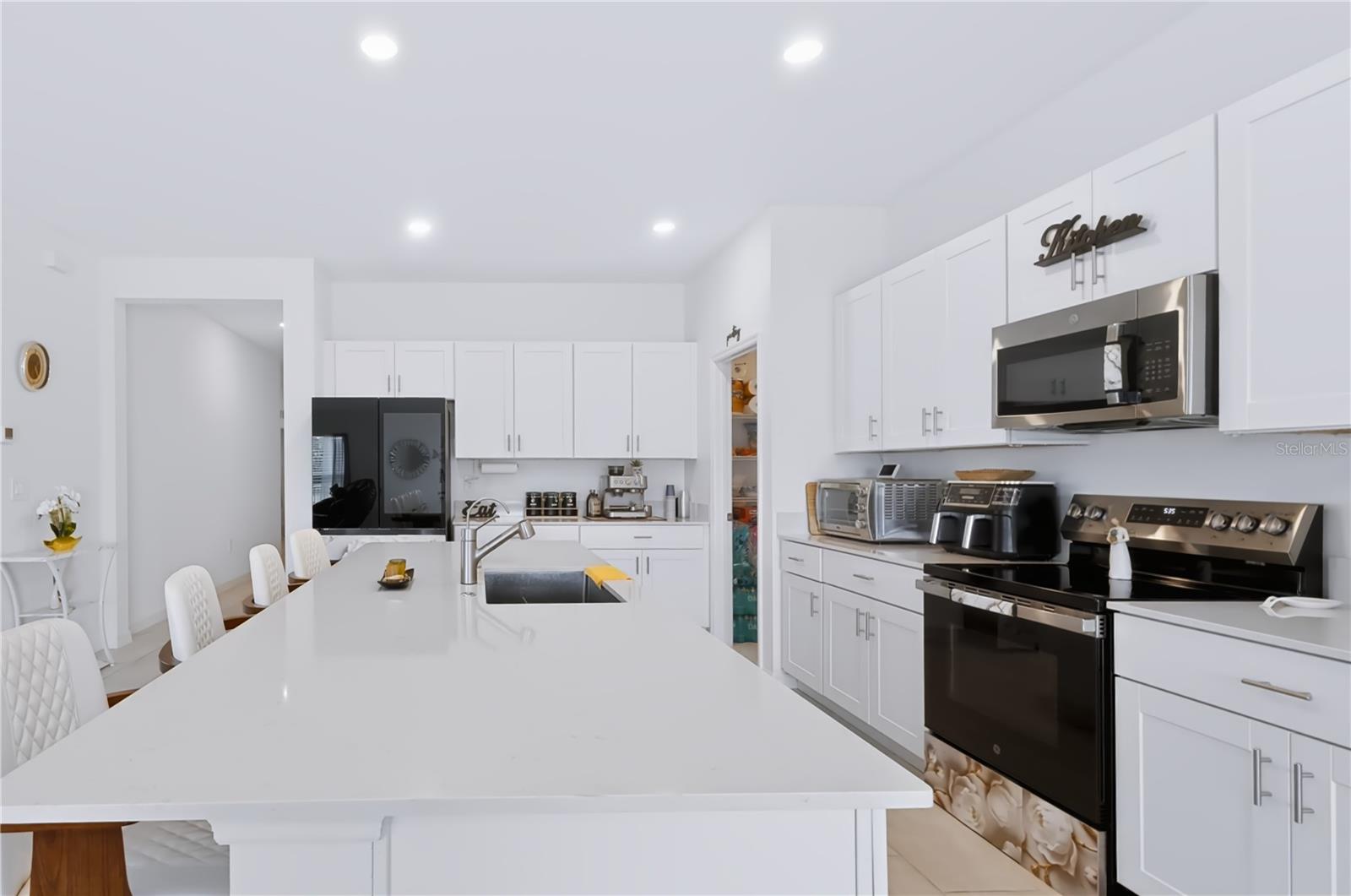 13421 NEW JADE AVE — photo 31