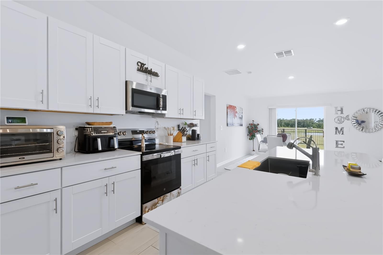 13421 NEW JADE AVE — photo 13