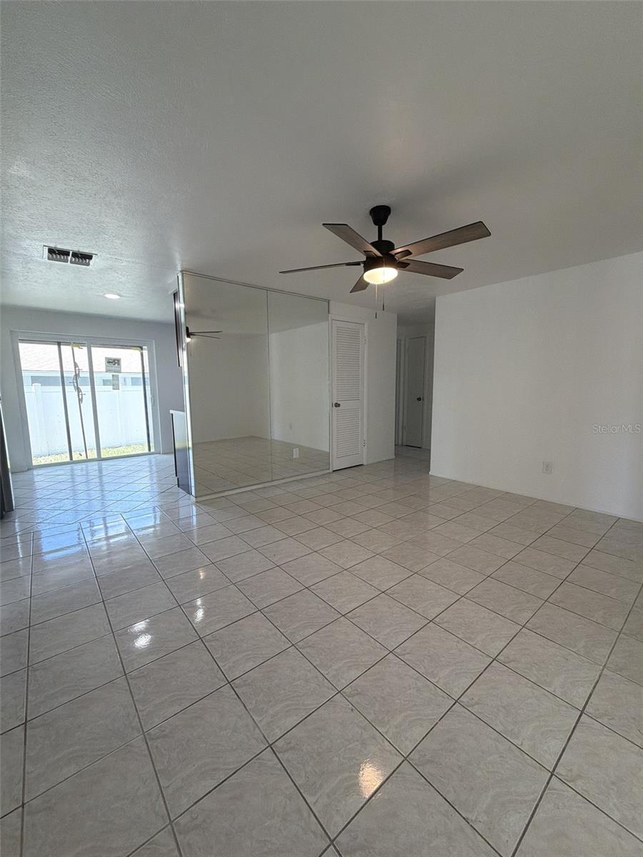 8719 RIVER FOREST CIR — photo 21