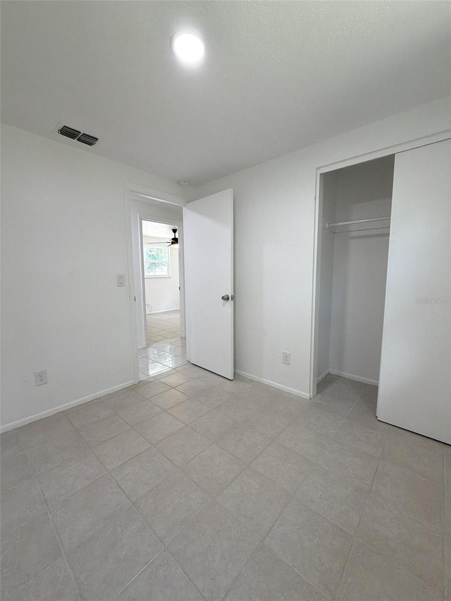8719 RIVER FOREST CIR — photo 30