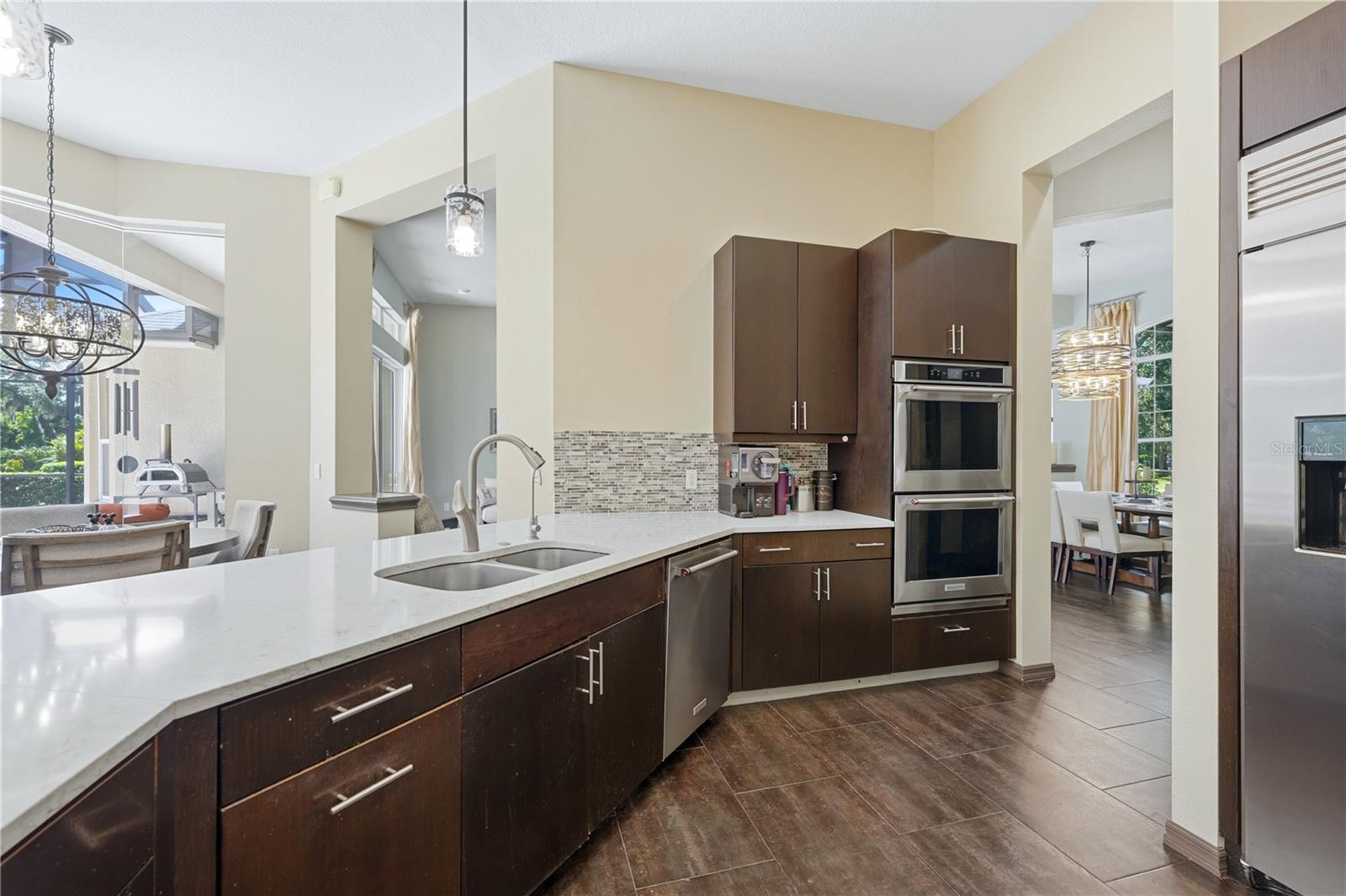 1568 HICKORY VIEW CIR — photo 27