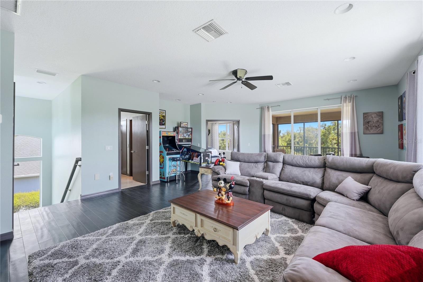 1568 HICKORY VIEW CIR — photo 51