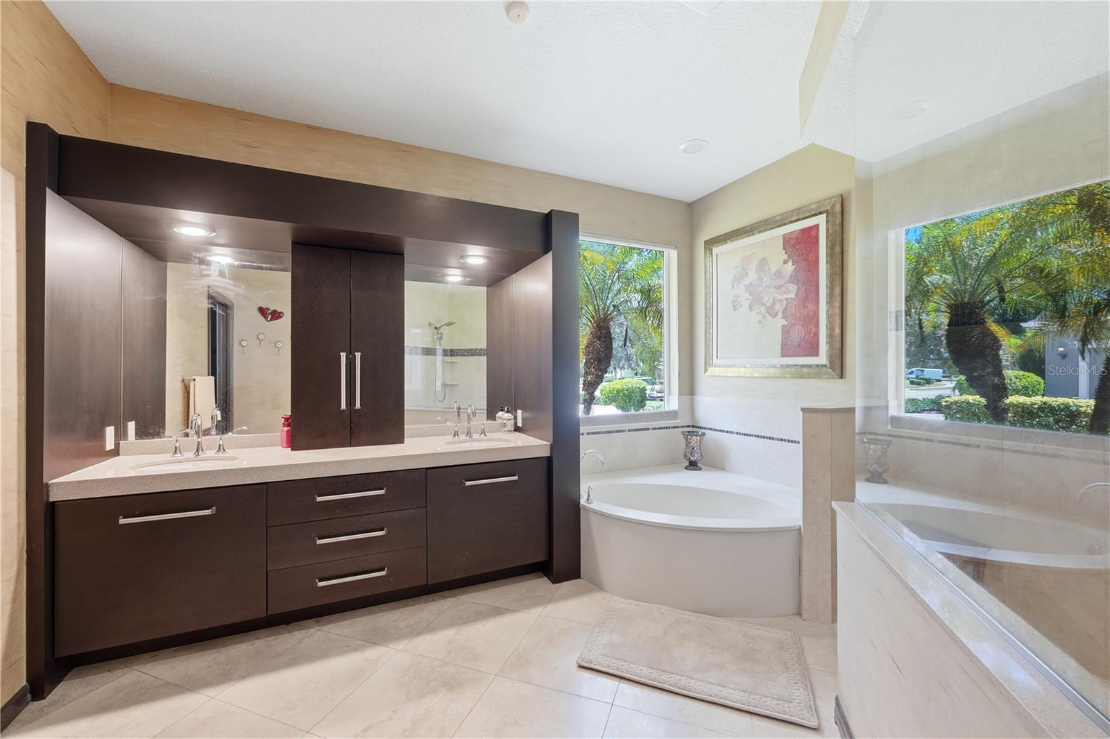 1568 HICKORY VIEW CIR — photo 15