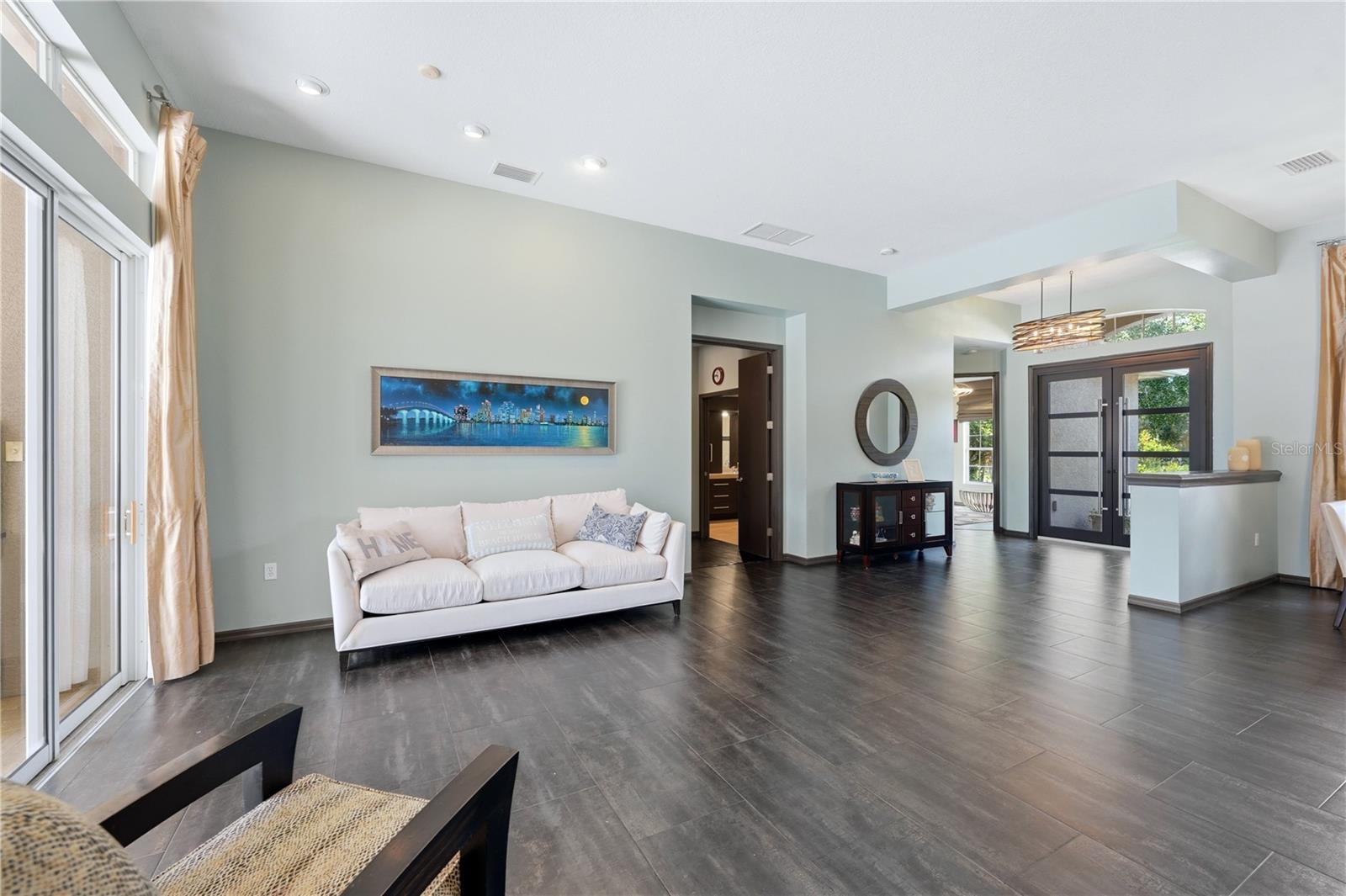 1568 HICKORY VIEW CIR — photo 19
