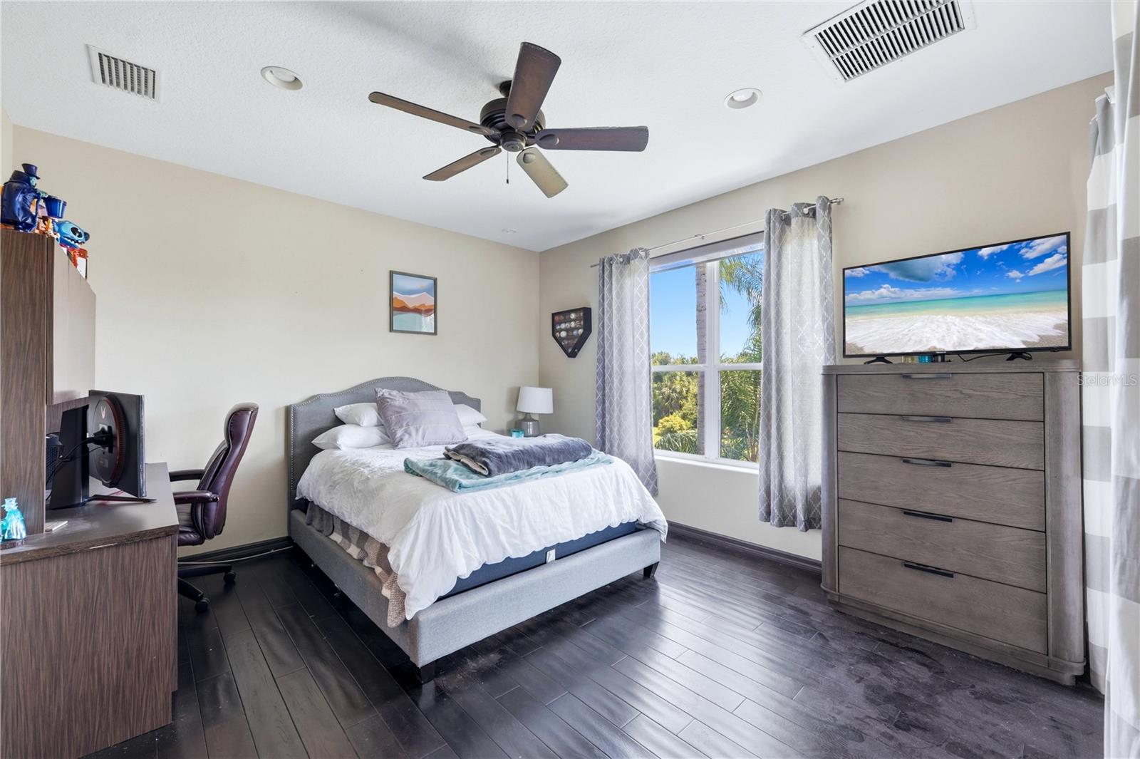 1568 HICKORY VIEW CIR — photo 53
